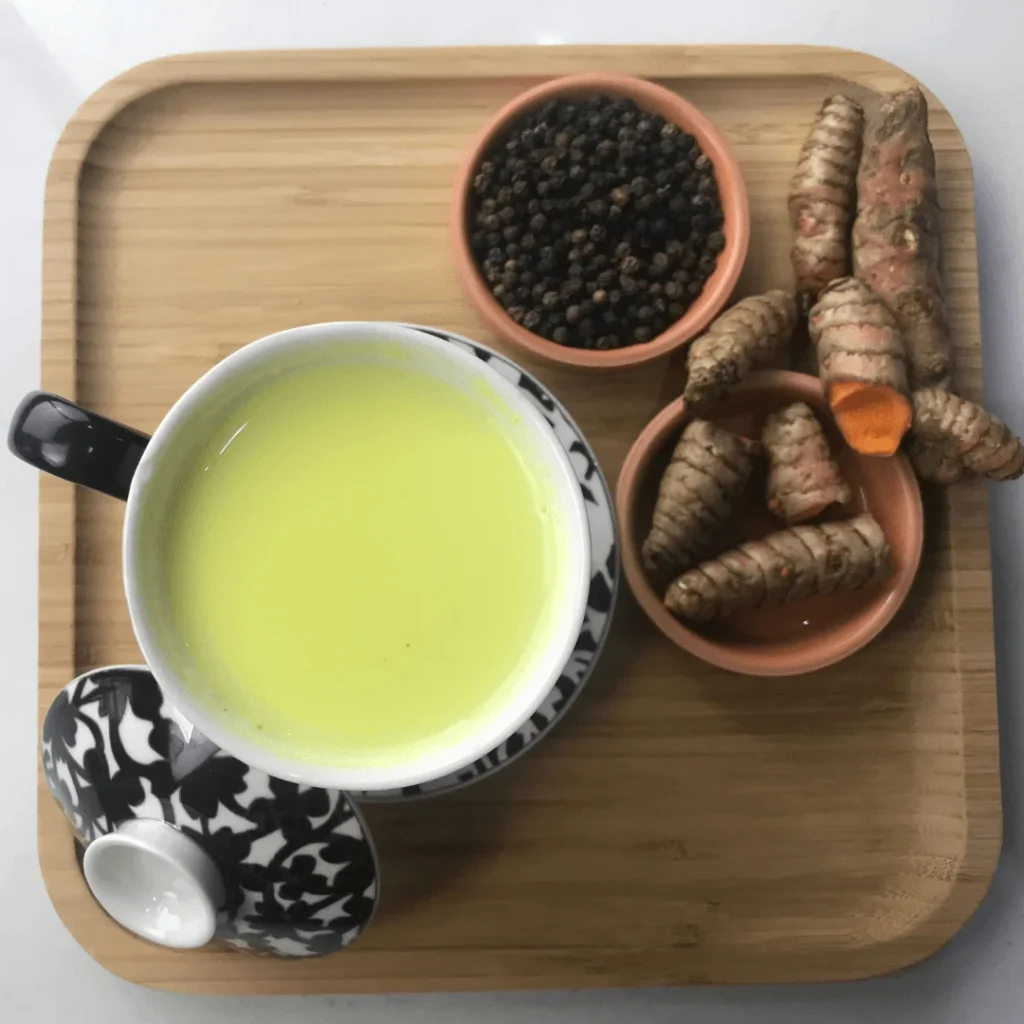 turmeric tea for digestion.png